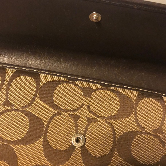 Coach wallet and checkbook cover - Picture 13 of 13